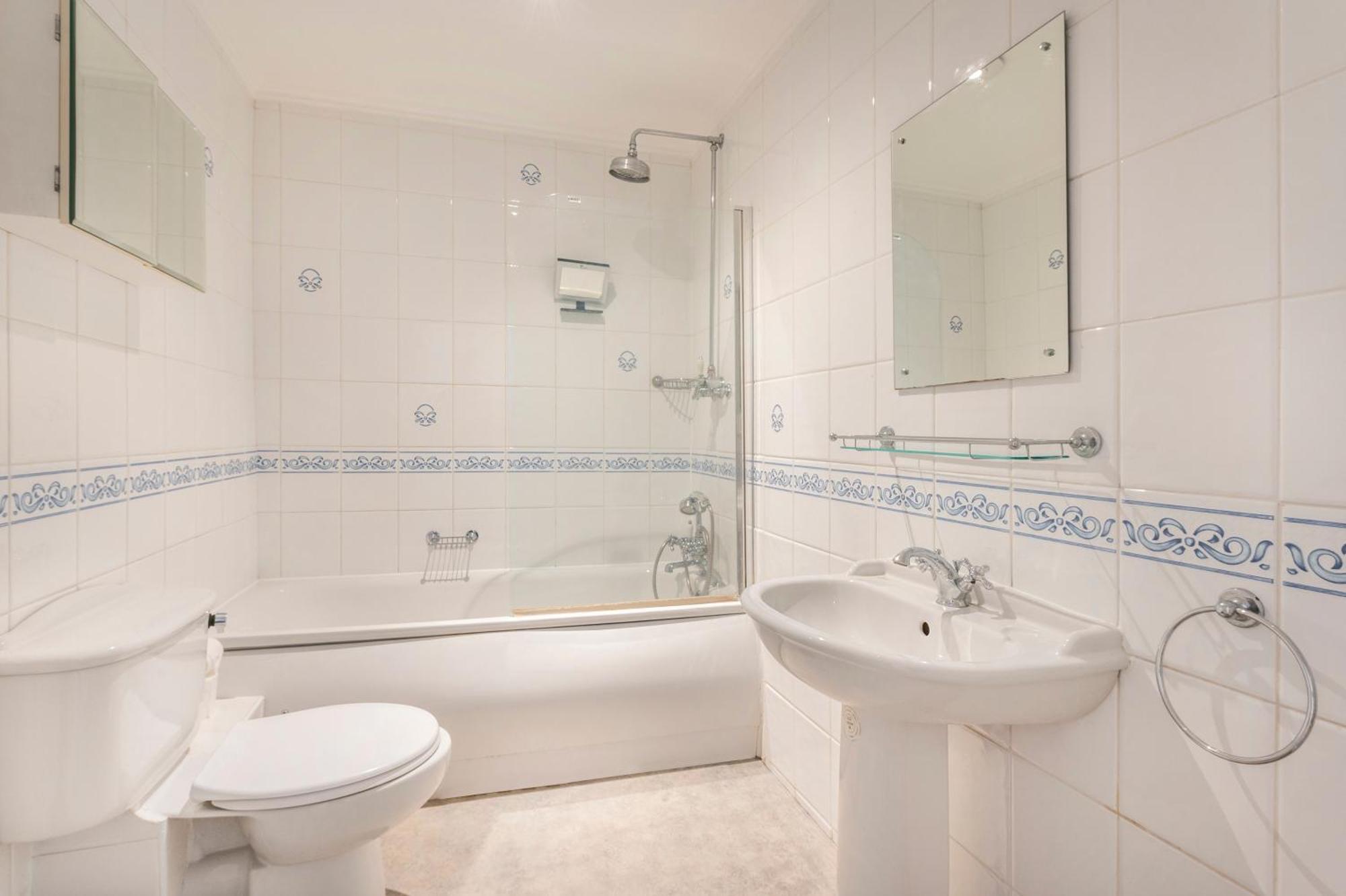 2 Min Walk Earls Court Station - Luxury 2 Bedroom Flat Лондон Экстерьер фото
