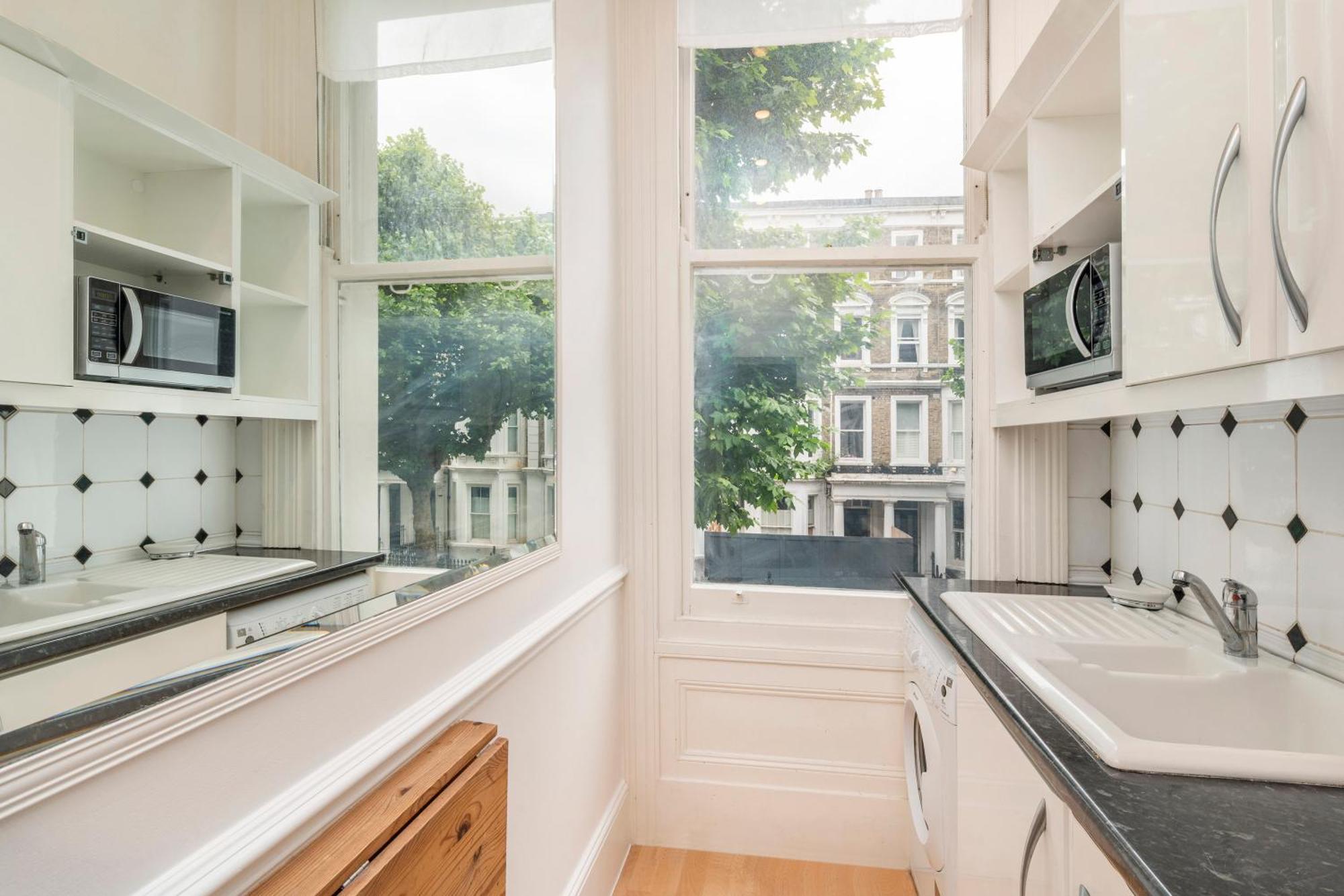2 Min Walk Earls Court Station - Luxury 2 Bedroom Flat Лондон Экстерьер фото